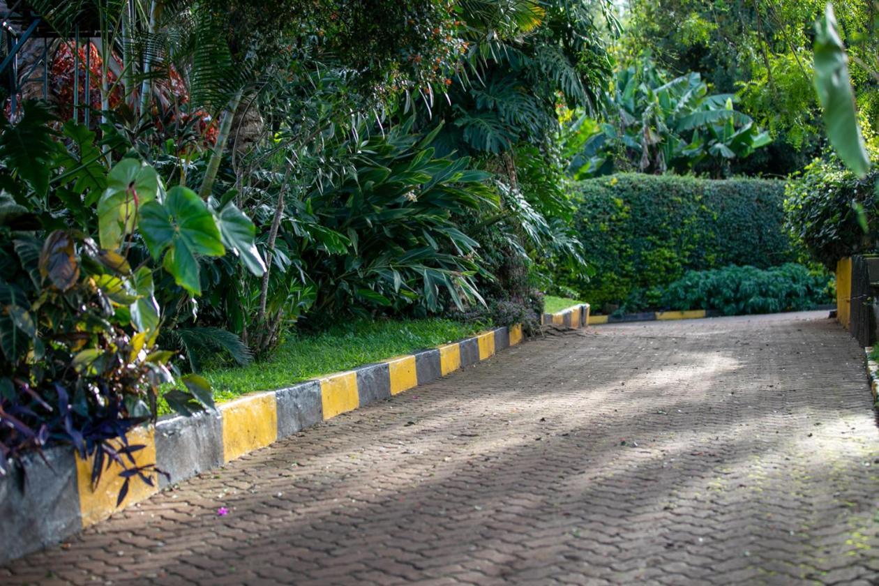 Gatimene Gardens Hotel Meru Exterior photo